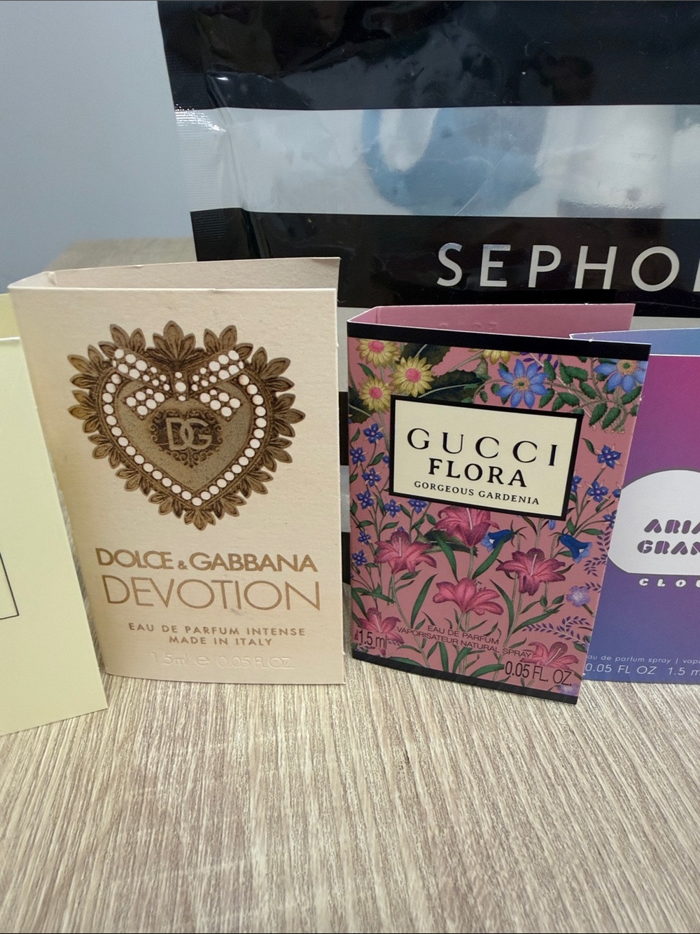 Sephora sample set - Picture 3 of 6